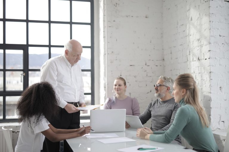 Strategic Leadership di Era Multigenerasi